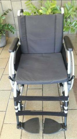 Cadeira de roda em aluminio otto bock
