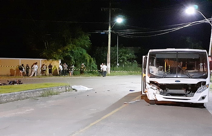 Colisão entre ônibus escolar x motocicleta deixa um morto em Matias Barbosa.