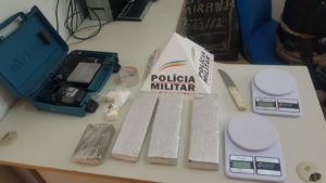 Nove quilos de maconha apreendidos em Manhuaçu e Manhumirim
