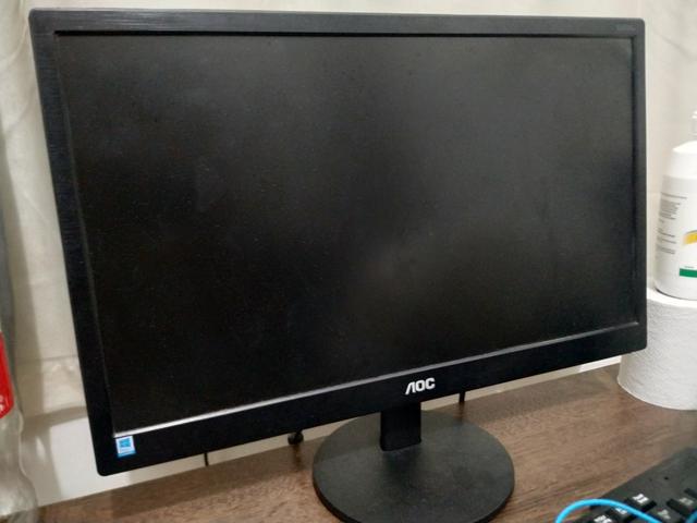 Monitor AOC 18.5″
