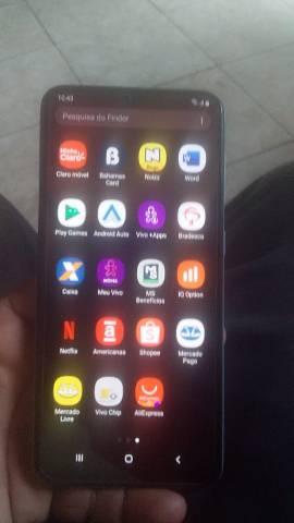 Samsung Galaxy a50 top