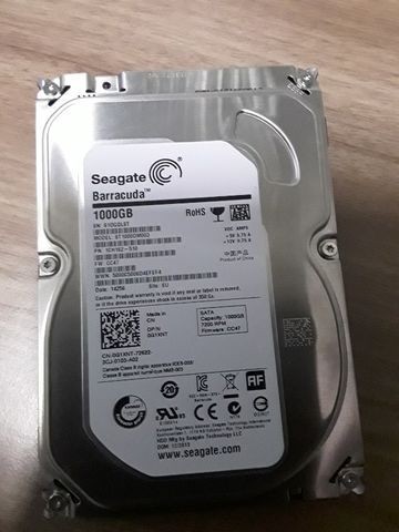 HD de 1 TB – marca Seagate – *Barato
