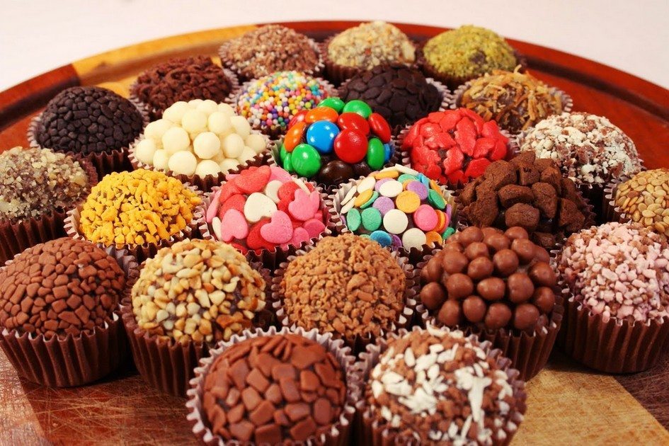 CURSO DE BRIGADEIROS GOURMET