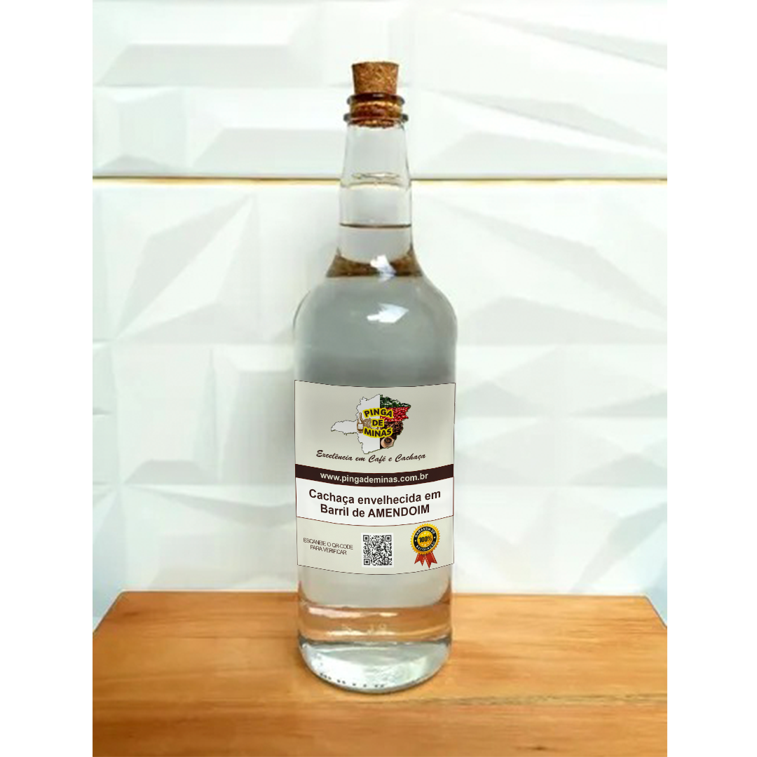 Cachaça envelhecida em Barril de AMENDOIM