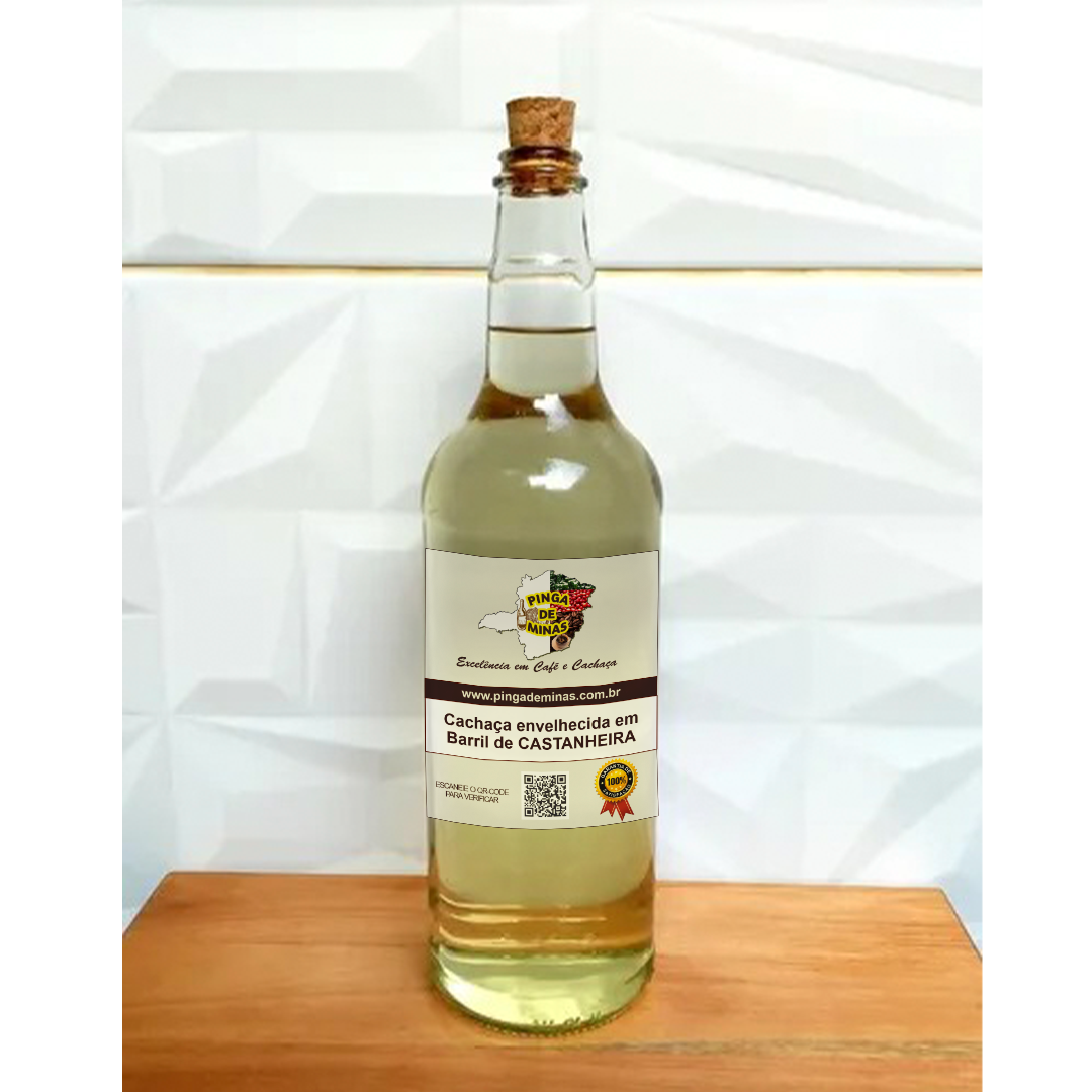 Cachaça envelhecida em Barril de CASTANHEIRA